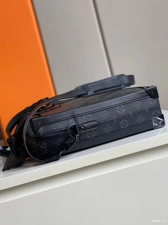 VUITTON TRUNK LOUIS SOFT 0808